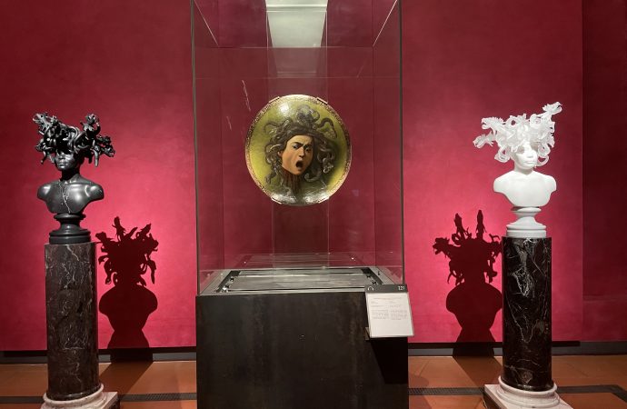 Black & White Medusa, K. Vanmechelen, Medusa Caravaggio, G. Belfiori